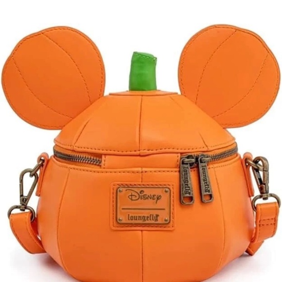 Loungefly Disney Mickey Mouse Mick-O-Lantern Halloween Crossbody Purse bag New - Picture 3 of 3